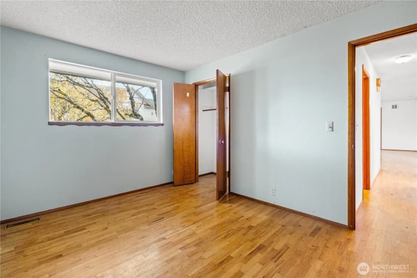 Property photo for 9139 Burnett Road Se, Yelm photo 17