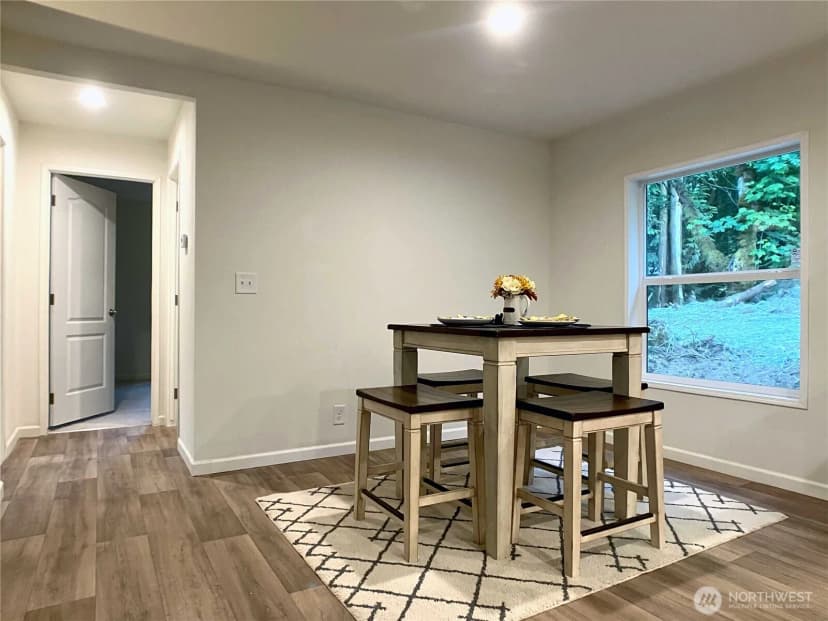 Property photo for 41 Se Squirrel Ridge Road, Shelton photo 8