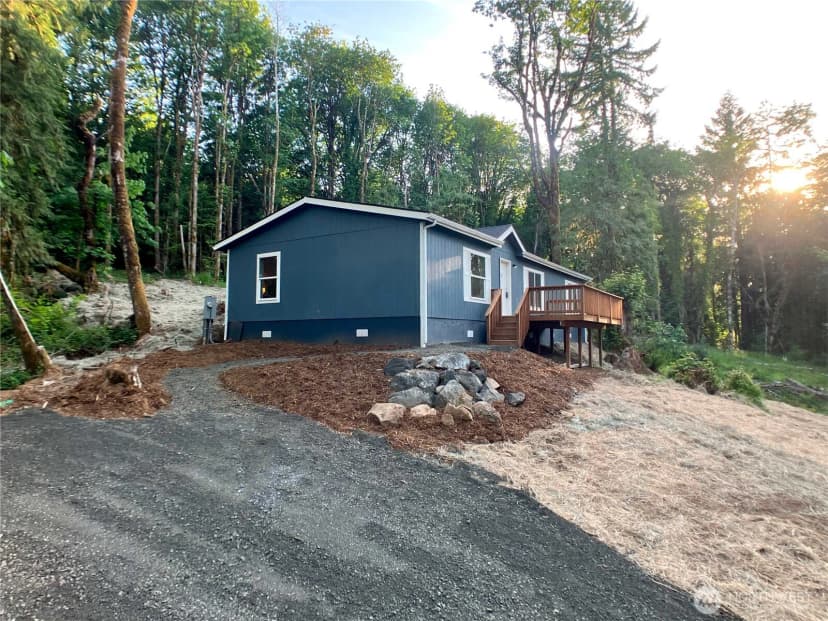 Property photo for 41 Se Squirrel Ridge Road, Shelton