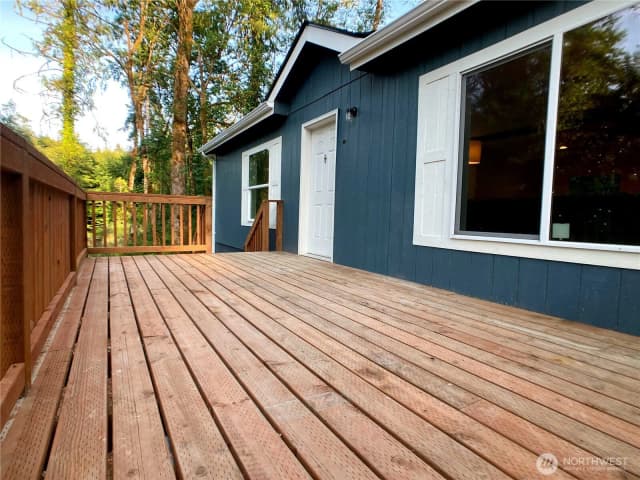 Property photo for 41 Se Squirrel Ridge Road, Shelton photo 3