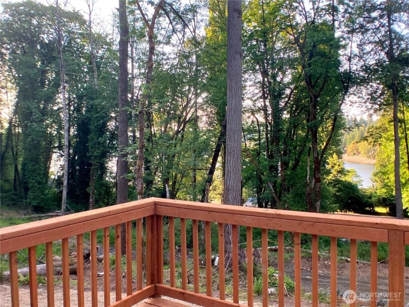 Property photo for 41 Se Squirrel Ridge Road, Shelton photo 2