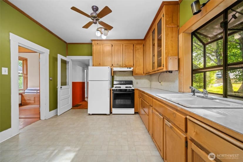 Property photo for 500 Wilson Avenue, Bellingham photo 9
