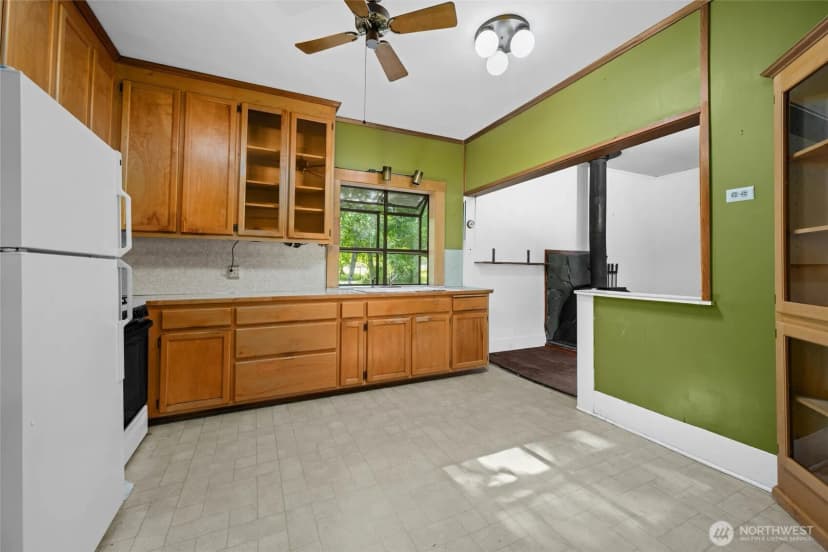 Property photo for 500 Wilson Avenue, Bellingham photo 8