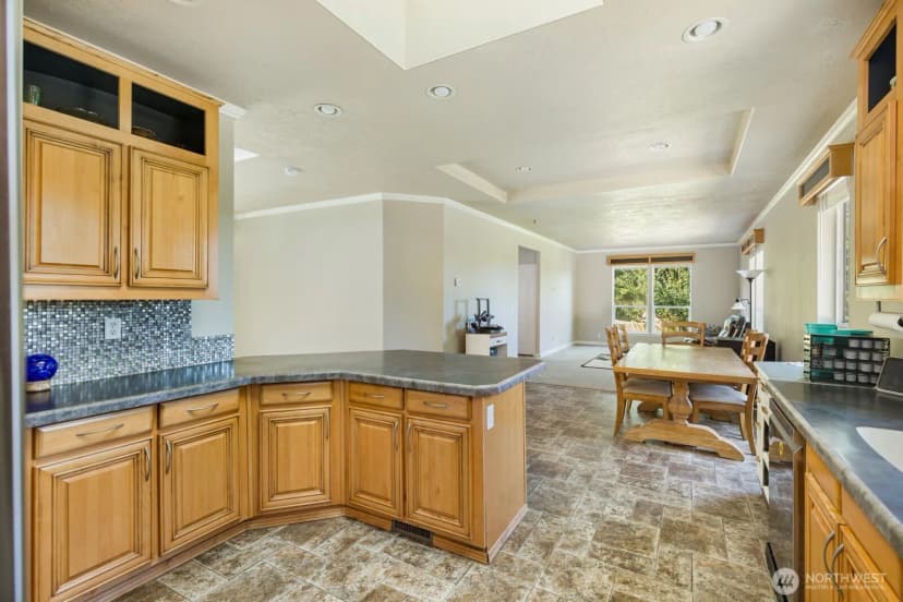Property photo for 180 E Osprey Lane, Shelton photo 10