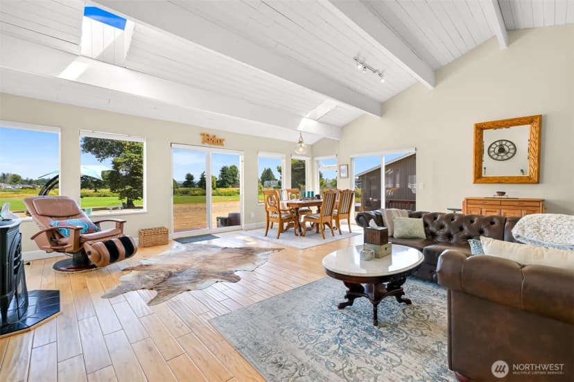 Property photo for 8192 Sehome Road, Blaine photo 6