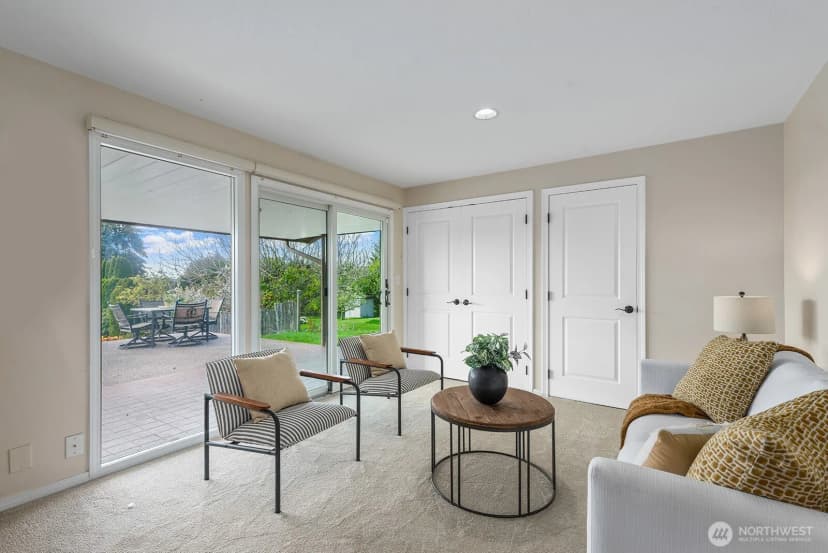 Property photo for 1817 125th Avenue Se, Bellevue photo 13