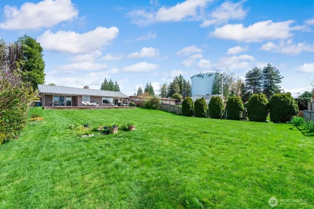 Property photo for 1817 125th Avenue Se, Bellevue photo 5