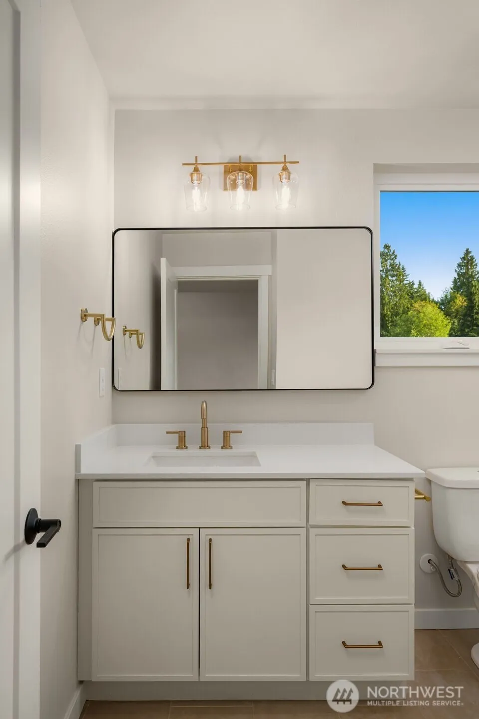 Property photo for 10602 Ne 137th Place, Kirkland photo 18
