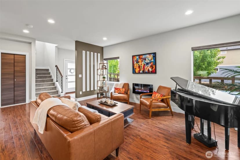 Property photo for 32867 Madrona Avenue Se, Black Diamond photo 4