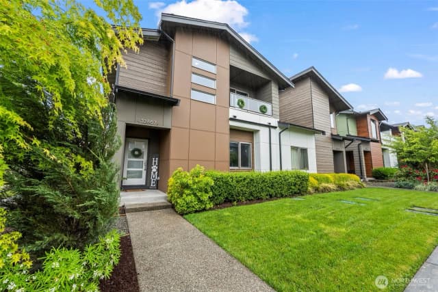 Property photo for 32867 Madrona Avenue Se, Black Diamond photo 2
