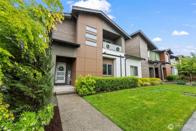 Property photo for 32867 Madrona Avenue Se, Black Diamond photo 2