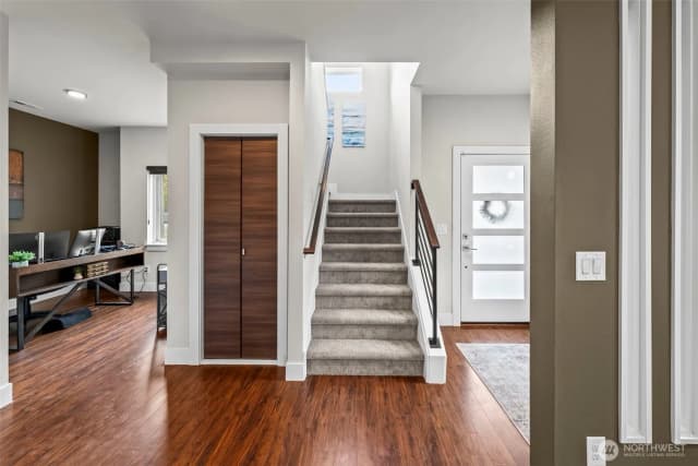 Property photo for 32867 Madrona Avenue Se, Black Diamond photo 3