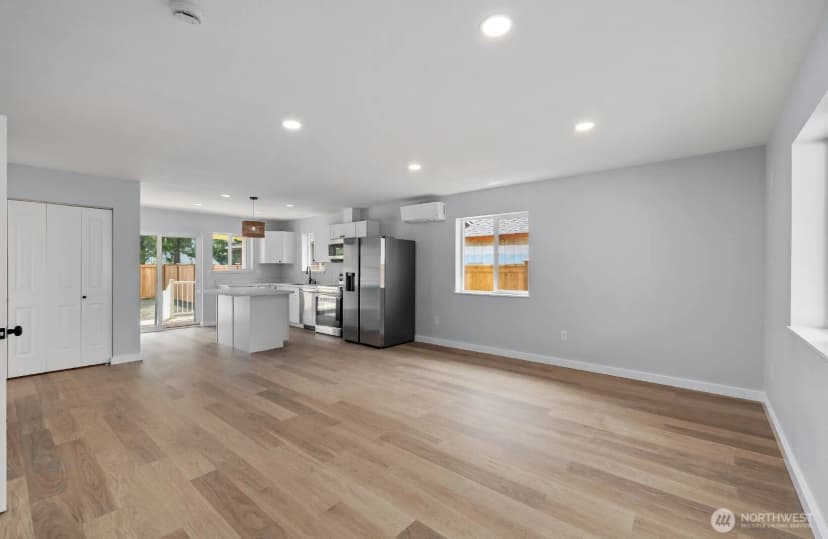Property photo for 712 N 3rd Street, Westport photo 5