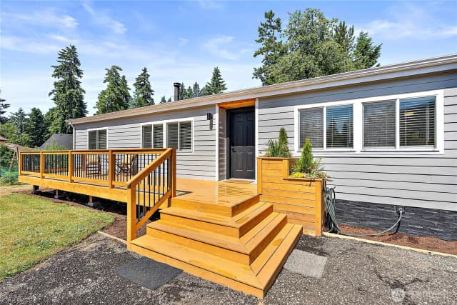 Property photo for 22205 120th Street Ct E, Bonney Lake