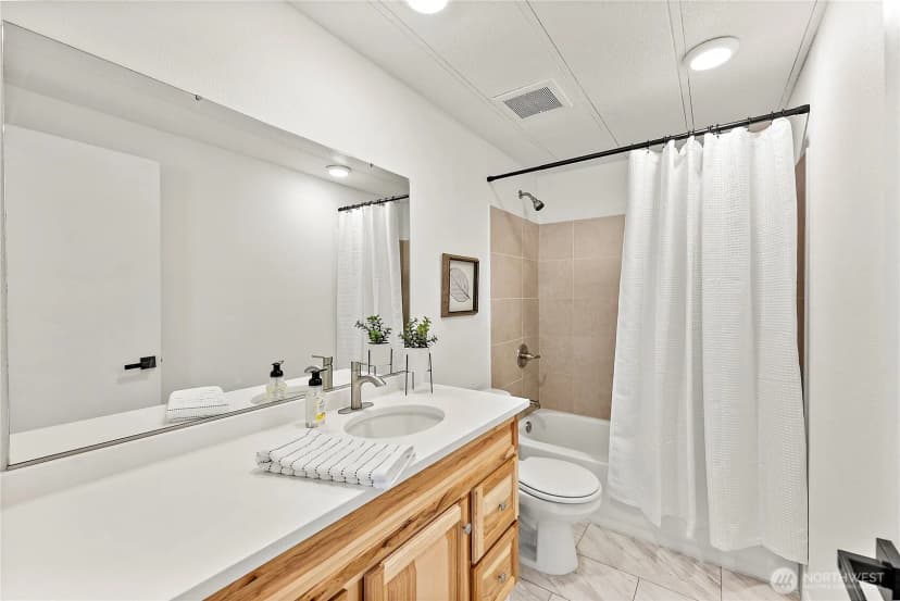 Property photo for 22205 120th Street Ct E, Bonney Lake photo 20