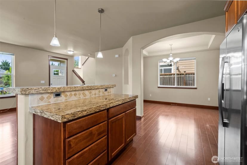 Property photo for 2313 43rd Avenue Se, Puyallup photo 11