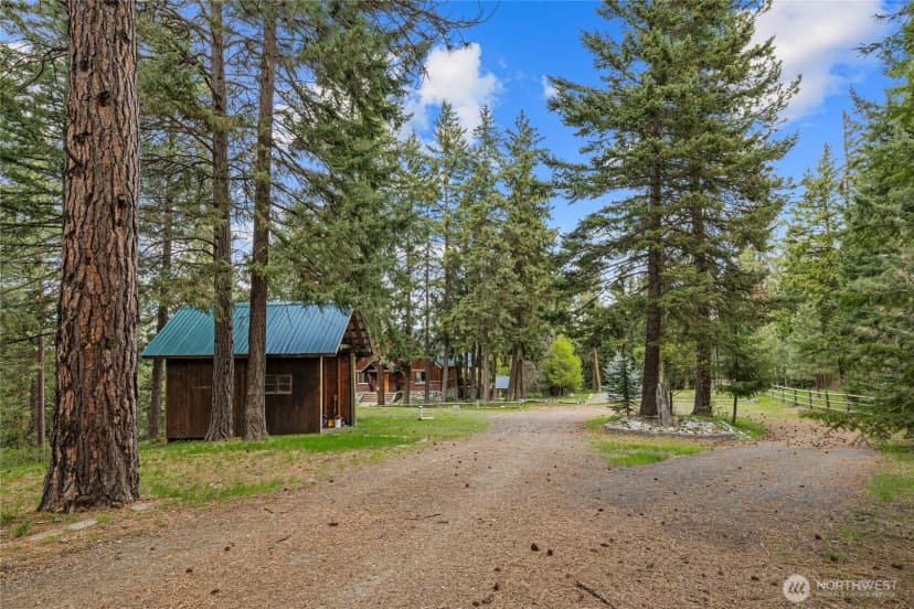 Property photo for 8607 Upper Peoh Point Road, Cle Elum photo 36