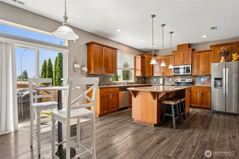 Property photo for 10089 Jensen Drive Se, Yelm photo 13