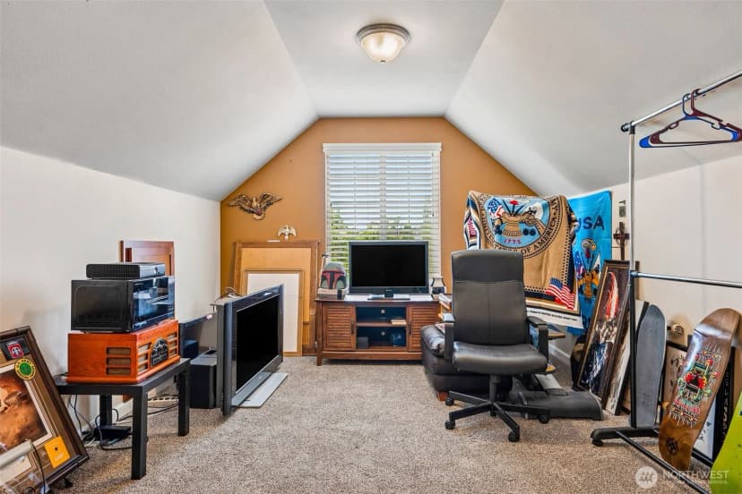 Property photo for 10089 Jensen Drive Se, Yelm photo 25