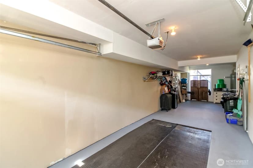 Property photo for 2105 Yakima Avenue, Tacoma photo 36