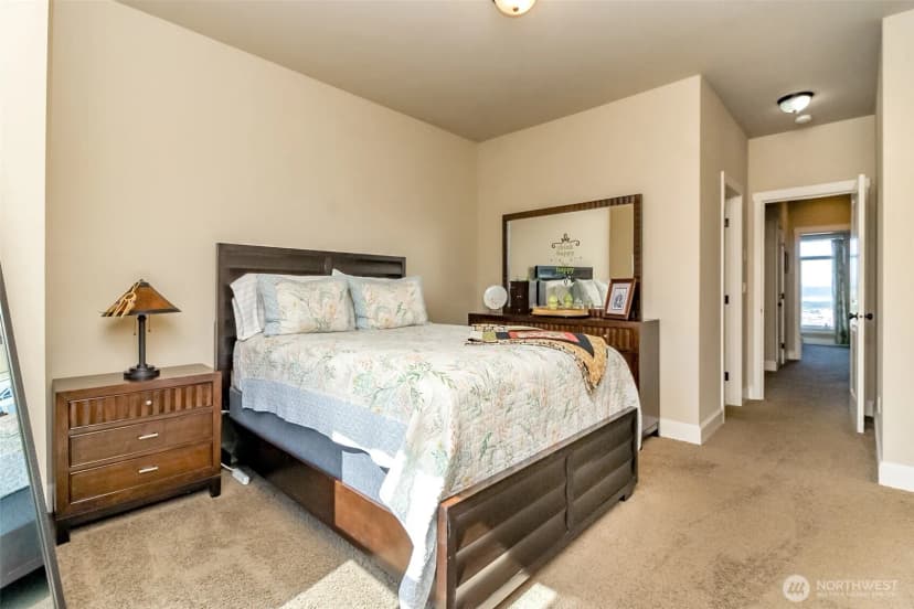 Property photo for 2105 Yakima Avenue, Tacoma photo 23
