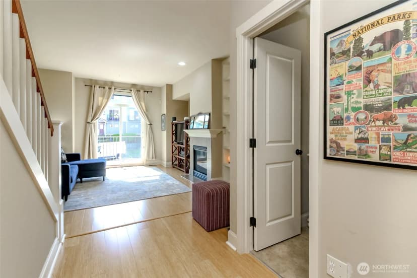 Property photo for 2105 Yakima Avenue, Tacoma photo 18