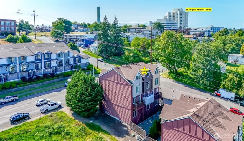 Property photo for 2105 Yakima Avenue, Tacoma photo 6