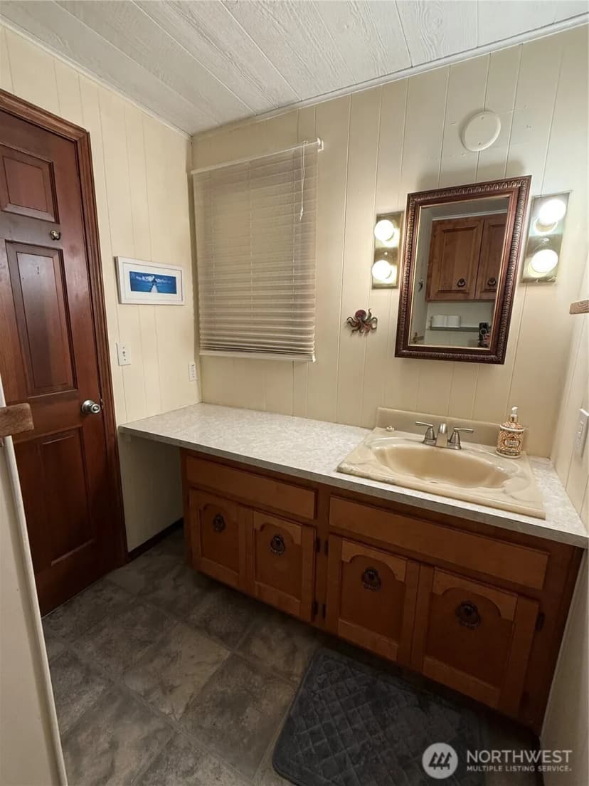 Property photo for 26711 Ridge Avenue, Ocean Park photo 19