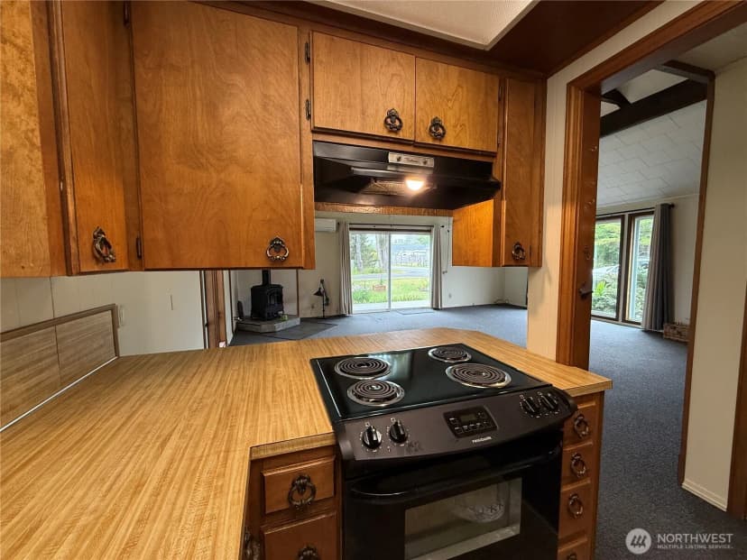 Property photo for 26711 Ridge Avenue, Ocean Park photo 12
