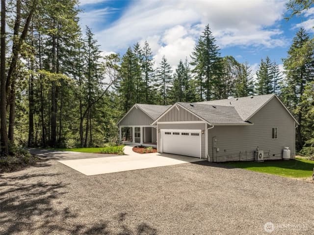 Property photo for 12452 Arab Lane Se, Olalla photo 4