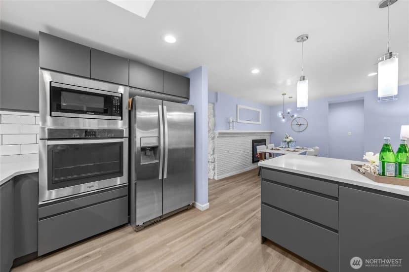 Property photo for 2463 74th Avenue Se, Mercer Island photo 9