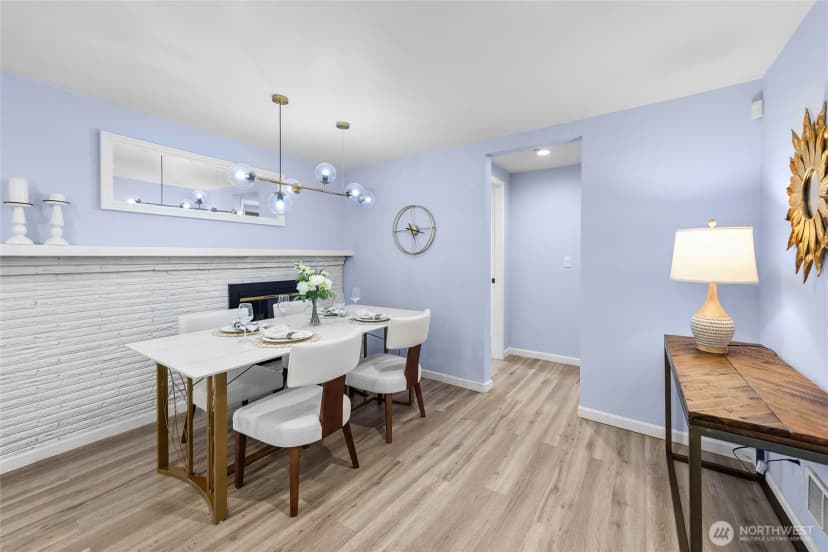 Property photo for 2463 74th Avenue Se, Mercer Island photo 11