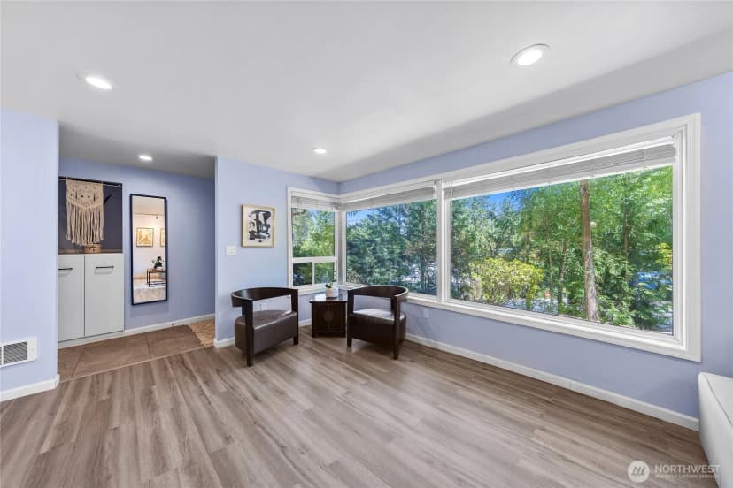 Property photo for 2463 74th Avenue Se, Mercer Island photo 5