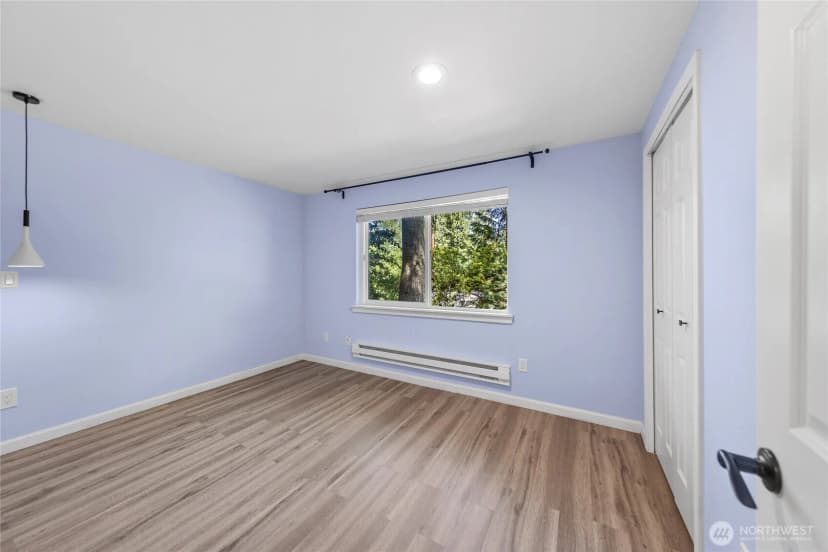 Property photo for 2463 74th Avenue Se, Mercer Island photo 18
