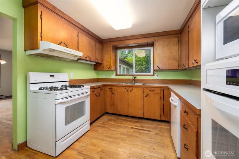Property photo for 7823 Parker Road, Sedro Woolley photo 12
