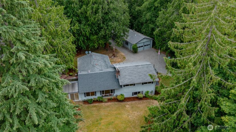 Property photo for 7823 Parker Road, Sedro Woolley photo 3