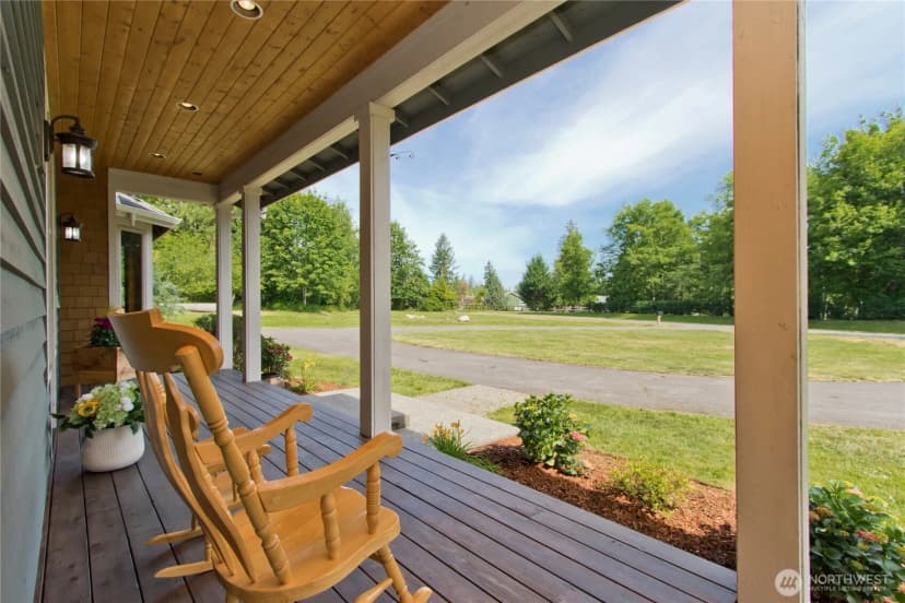 Property photo for 24535 Se 232nd Street, Maple Valley photo 5