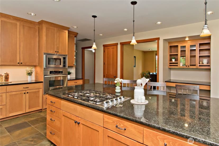 Property photo for 24535 Se 232nd Street, Maple Valley photo 17