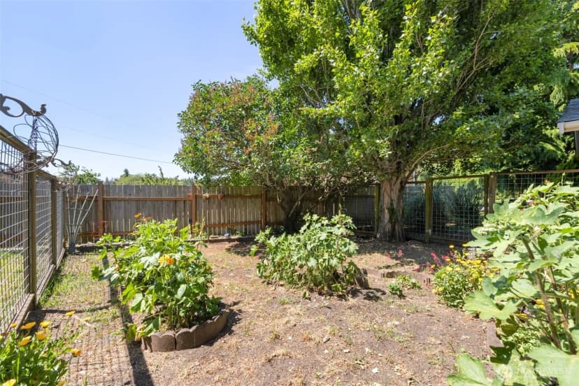 Property photo for 1453 Lopez Avenue, Port Townsend photo 23