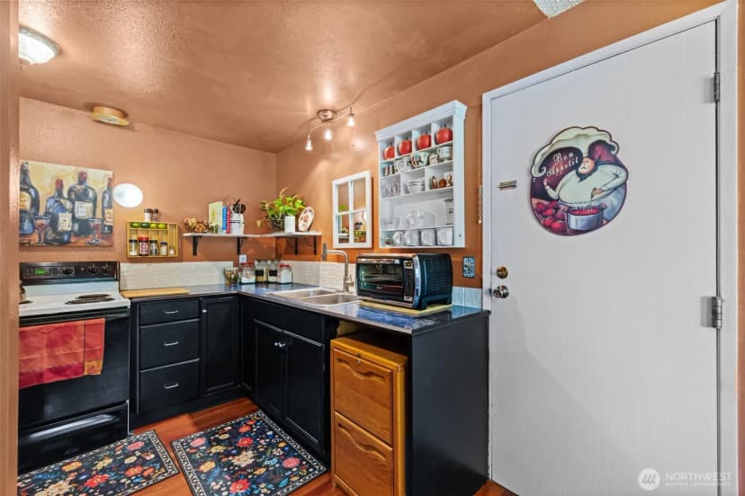 Property photo for 1453 Lopez Avenue, Port Townsend photo 9