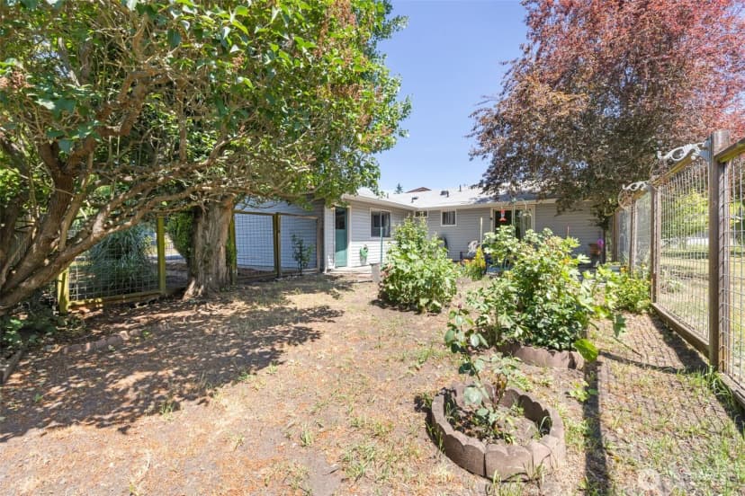 Property photo for 1453 Lopez Avenue, Port Townsend photo 22