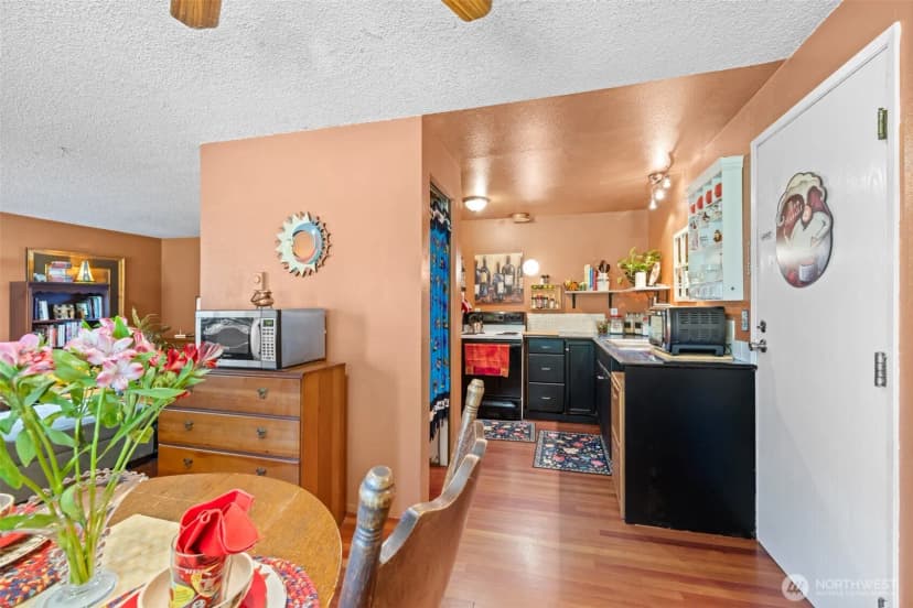 Property photo for 1453 Lopez Avenue, Port Townsend photo 8