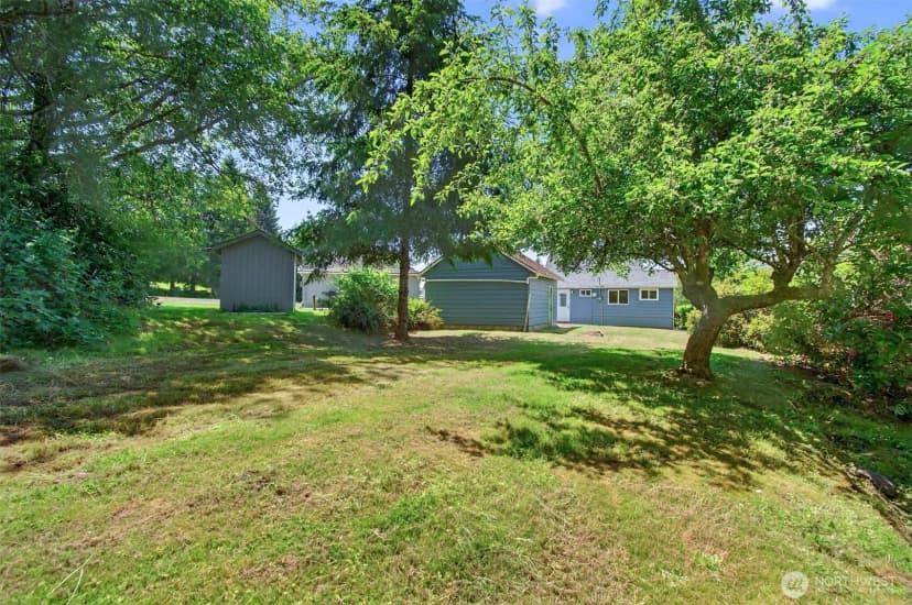 Property photo for 325 E State Route 4, Cathlamet photo 2