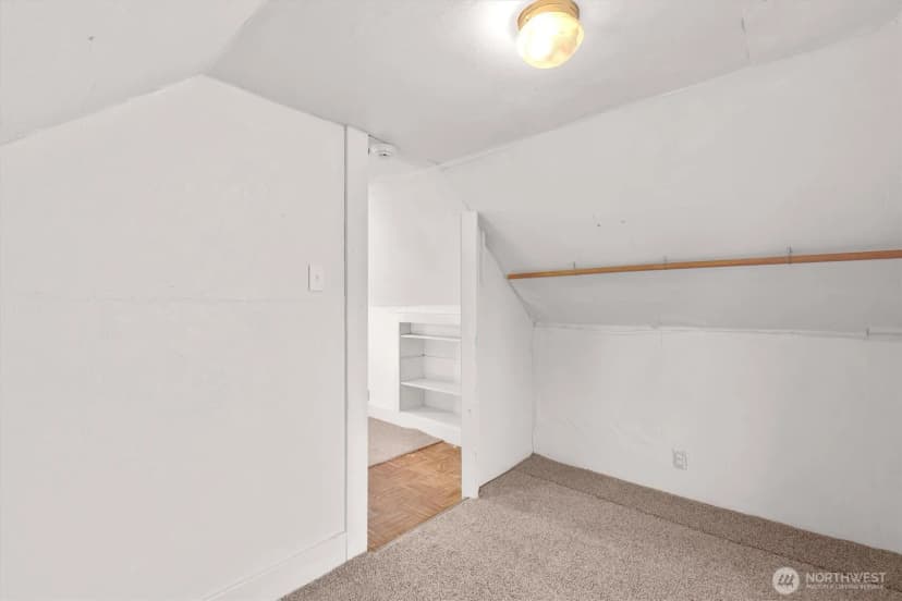 Property photo for 325 E State Route 4, Cathlamet photo 20