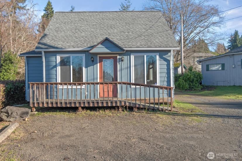 Property photo for 325 E State Route 4, Cathlamet photo 25
