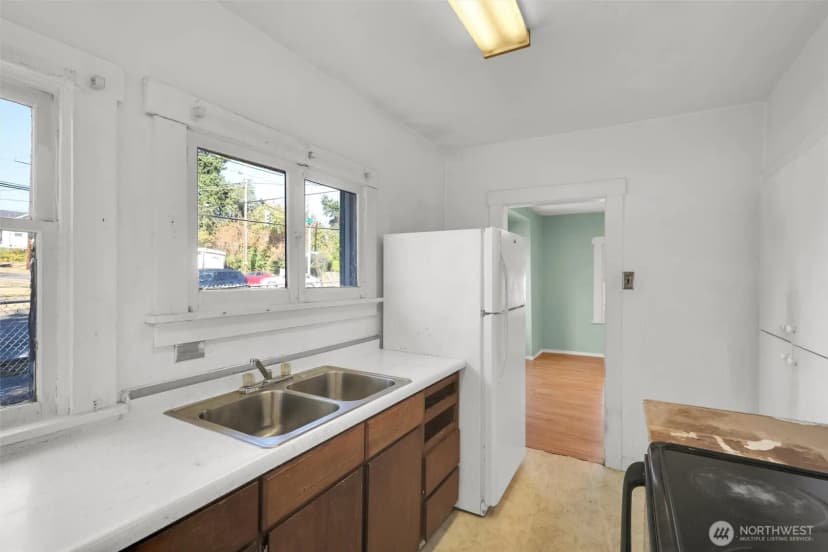 Property photo for 8603 Renton Avenue S, Seattle photo 9