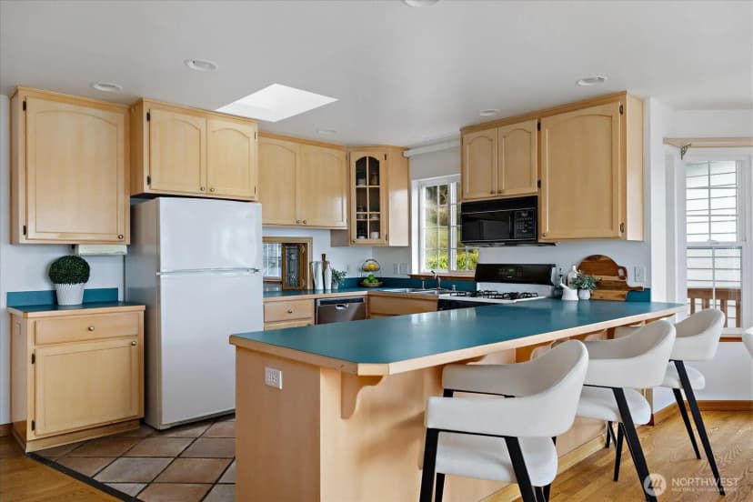Property photo for 854 Blue Spruce Place, Oak Harbor photo 14