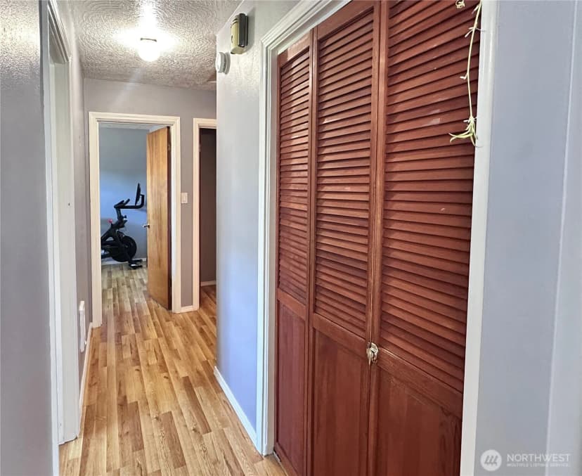 Property photo for 2036 30th Avenue, Longview photo 6