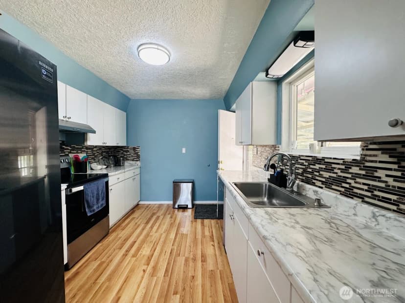 Property photo for 2036 30th Avenue, Longview photo 19