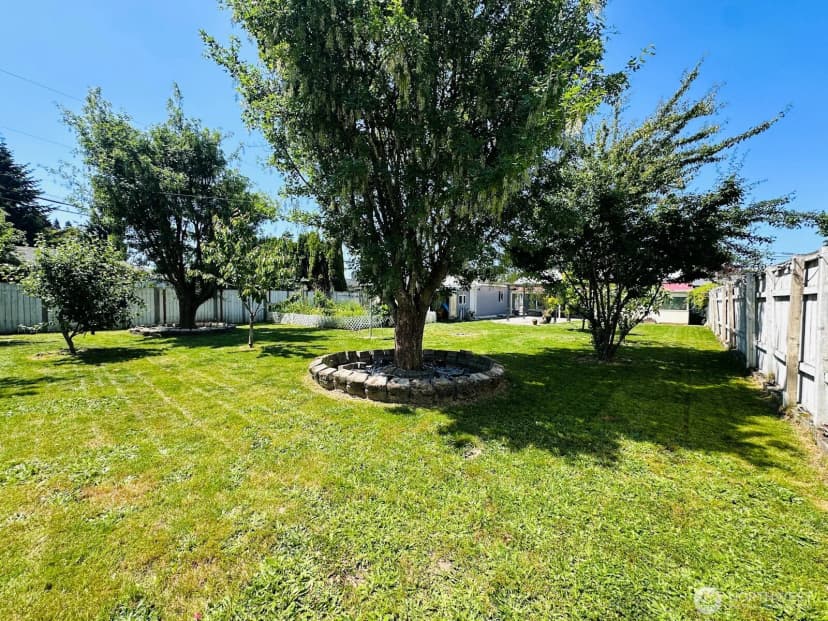 Property photo for 2036 30th Avenue, Longview photo 27